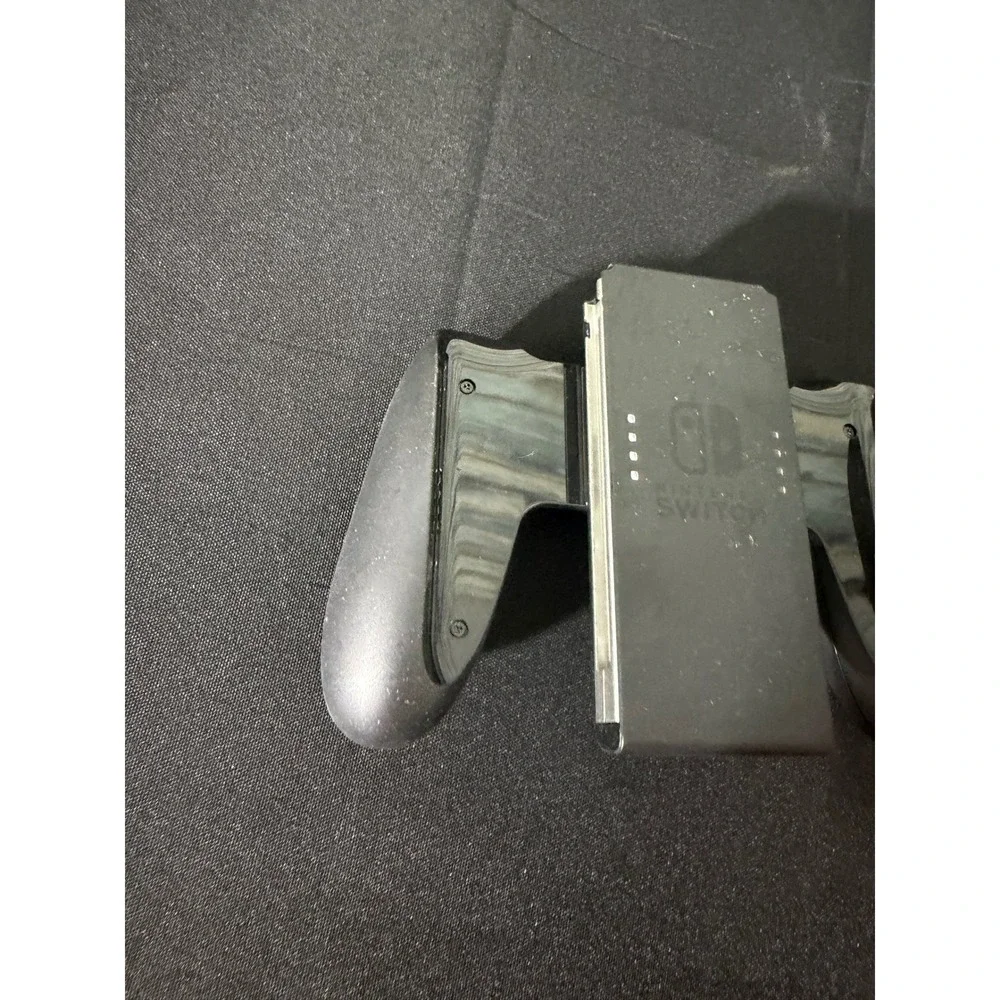 Nintendo‎ Joy-Con Comfort Grip OS Black Good Official Switch Controller Holder